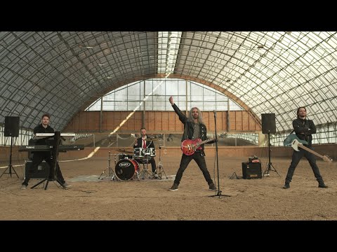 Kosa na Kameň - Dokonalý Blázon (Official Video)