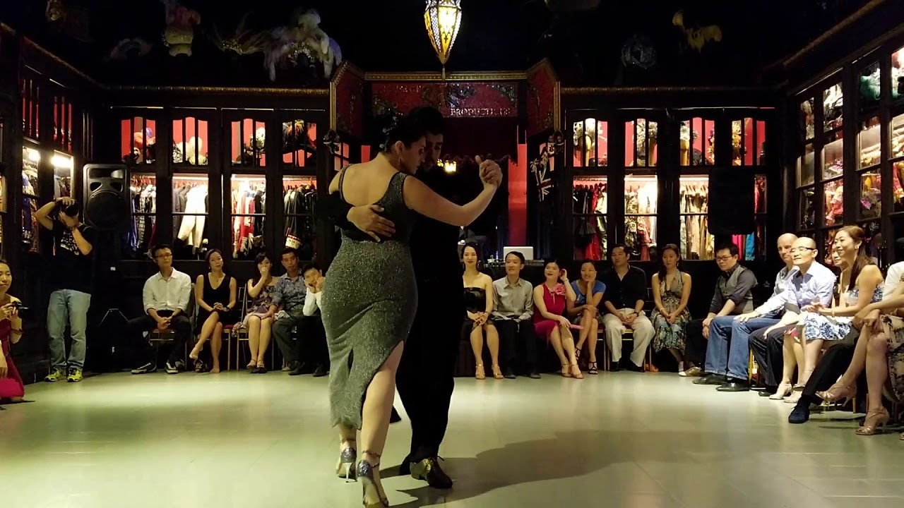 Ariadna Naveira & Fernando Sanchez in Hong Kong - 1/3