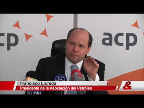 Industria petrolera 'bajo amenaza tras consultas populares'  Lloreda