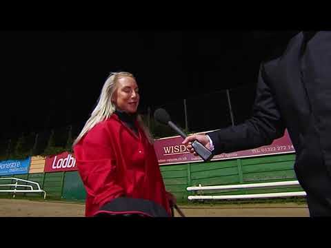 2018 LADBROKES TV TROPHY FINAL -  POST RACE WITH DIANE HENRY