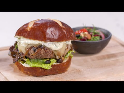 Green Chili Smash Black Bean Beef Burger