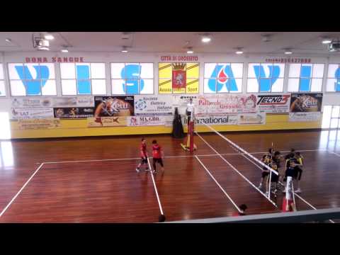 UNDER 17 :  INVICTA VOLLEY- VPC PISA   3-0  1° 2° E 3° SET