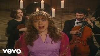 Charlotte Church - Draw Tua Bethlehem - Far Over Bethlehem (Dormition Abbey 2000)