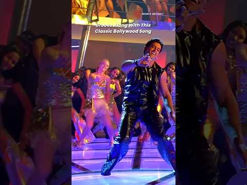 Groove to the catchy beats of "You Are My Soniya"! 🎉🕺#youaremysoniya #hrithikroshan