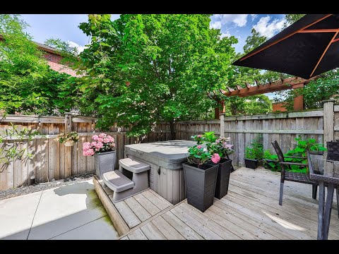 4642 Harbottle Road, Burlington Homes for Sale