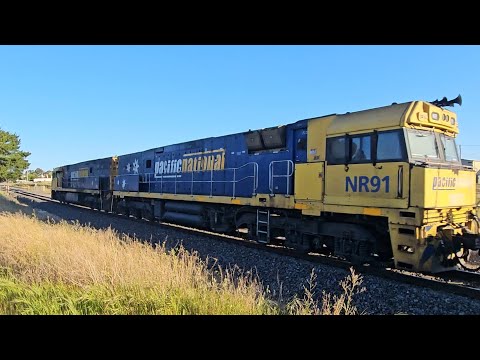 6PM6 PN "Linfox Express #1" (NR50, NR91), Perth to Melbourne, 1840, 14/4/24, Stawell VIC