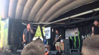 Beartooth - Pick your poison warped tour Montreal 2014