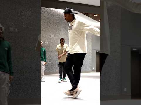 Go crazy den 🔥 #fypシ゚ #memphisjookin #memphis #mylesyachts #shortsvideo