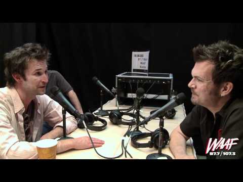 Noah Wyle talks about Falling Skies