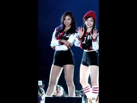 2016.10.09 트와이스(TWICE) - OOH-AHH하게(쯔위) *부산 아시아송페스티벌*