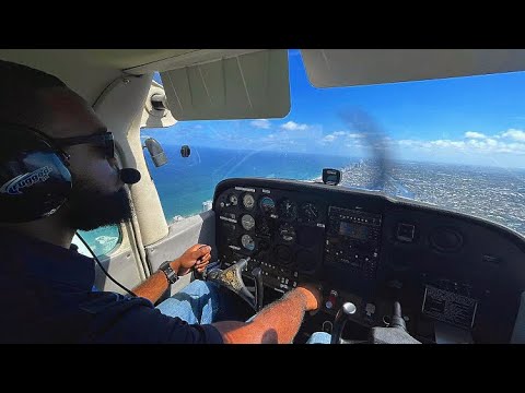 Cessna 172 crosswind landing at KPMP