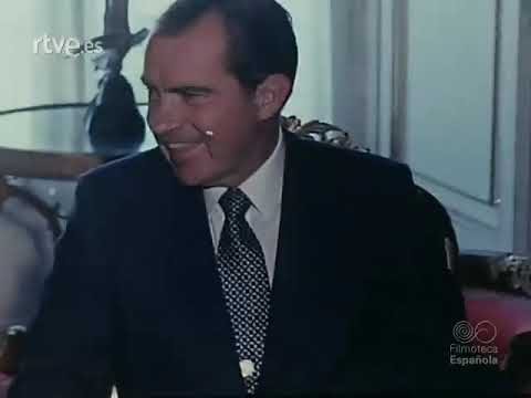 1970 10 12 NODO 1449B El Presidente Nixon en España y con Franco