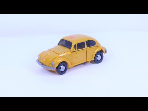 Transformers Legacy Buzzworthy Bumblebee Goldbug Stop Motion