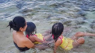 preview picture of video 'PANGASINAN | Travel with Kids | Bolinao, Patar Beach and Sungayan Grill, Floating Restaurant'