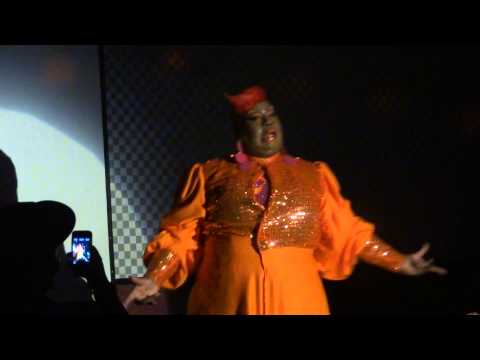 download lagu mp3 mp4 Club Hippo, download lagu Club Hippo gratis, unduh video klip Club Hippo