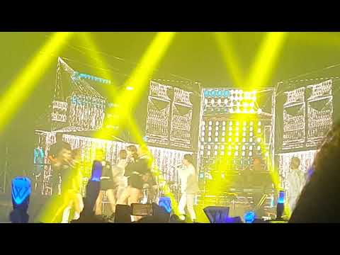 Winner Cross Tour in HCM ( Love me love me )