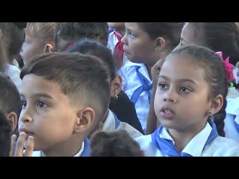 Festejan en Media Luna aniversario 48 de creado del sistema de Casas de Cultura.