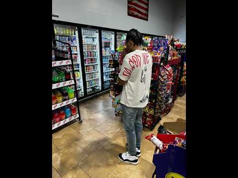 48141 SHAWN - First Off  (MadeBy Mosthatted)