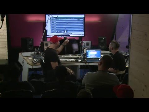 In Studio with Roger Sanchez: Teaser 1 - Arrangement & Mixing