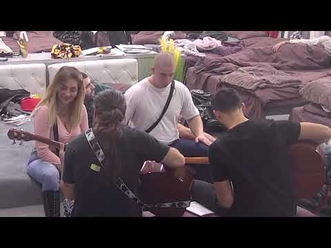 WONDERWOMAN AUTORSKA PESMA UNPLUGGED - 10.12.2022. - INSTA TV