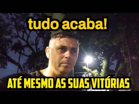 No one truly conquers the world; we will all leave without taking anything with us.