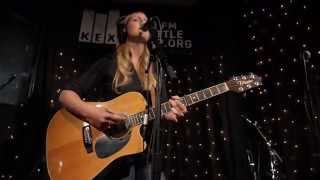 Zoe Muth - Annabelle (Live on KEXP)