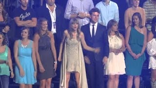 Taylor Swift Dancing To Darius Rucker