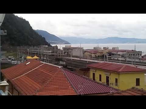 Strombazzata IC 728 con E403