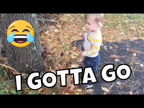 🤩 PEE PEE CHECK ON A TREE | POTTY TRAINING GONE WRONG | STOWED STUFF 