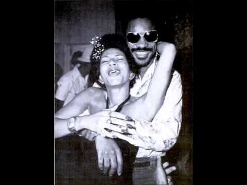 Stevie Wonder featuring Minnie Riperton "Creepin'"