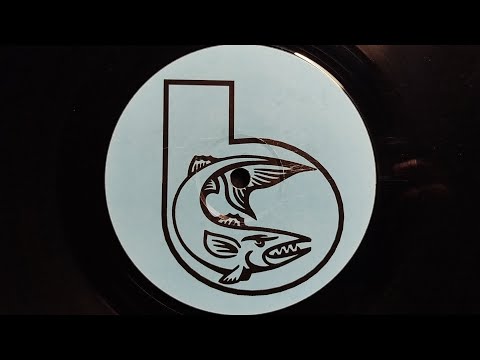 TasteXperience feat. Natasha Pearl - Summersault (Original Mix) | [DIVE 001]