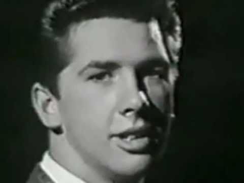 Paul Wayne - I Like It Like That ( Parts 1 & 2 ) 1961 Leedon LK-121.wmv