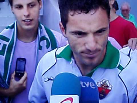 Elche CF: declaraciones de Edu Albacar a la salida del entrenamiento