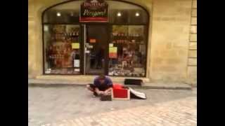 Mon ami Pierre grand comique a Sarlat France, vid via wifi par Eder