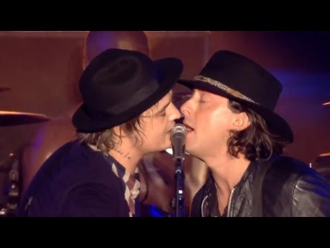 The Libertines - Music When The Lights Go Out @ Reading Festival 2015