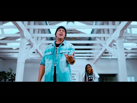 @JosueEscogido  ft @lizzyparraofficial Normal (Video Oficial)