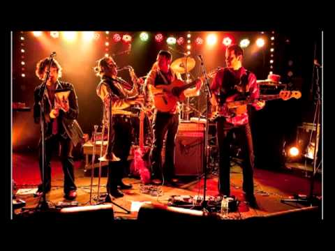 La Caravane Passe - Rom à Babylone