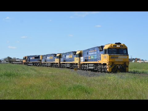 Freight Trains at Parkes & Gunningbland NSW 25/09/2022