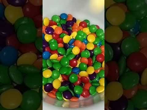 NIPS CHOCOLATE|| ASMR || Chelle Dy