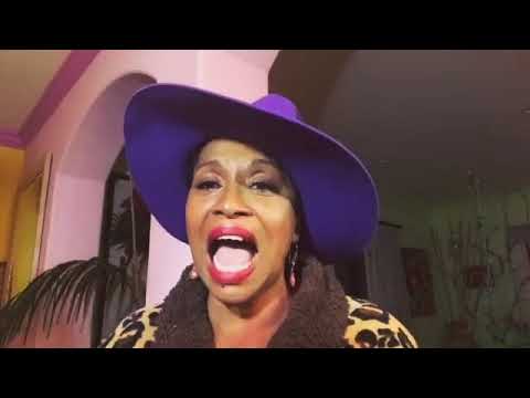 Jennifer Lewis does #thatchallenge for her book The Mother Of Black Hollywood