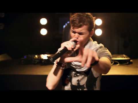 James Stefano ft. Maroy - She Rocks (Official Video)