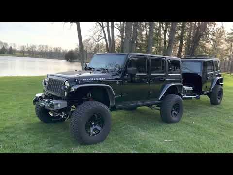 2013 Jeep Wrangler Unlimited Rubicon by guruman