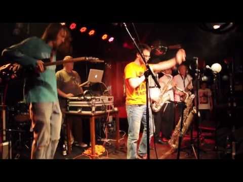 Gadje Scum - No Man's Land (Official Video)