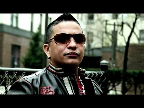 OFFICIAL VIDEO ( ALEX TU BISCOCHITO ) TE PERDONE.