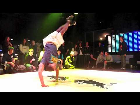 2 vs 2 Redbull Lottery Battle Judge Showcase : Gravity, Morris, Ronnie