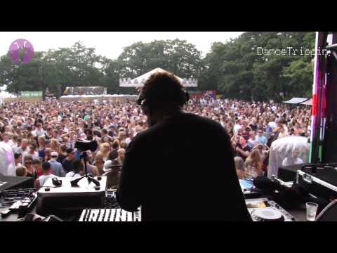 Salvatore Freda - Irpinia (Massimo Di Lena Remix) [played by Benny Rodrigues]