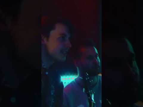 как звучим?