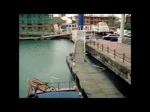SE16 on Screen - London's Burning S08E15 South Dock