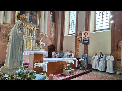 Slavnostné zasvätenie kňazov ( text v popise) a hymna MKH na Celoslov. večeradle kňazov v Prešove