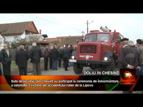 Sute de localnici din Chesinţ au participat la ceremonia de înmormântare a altor 3 victime